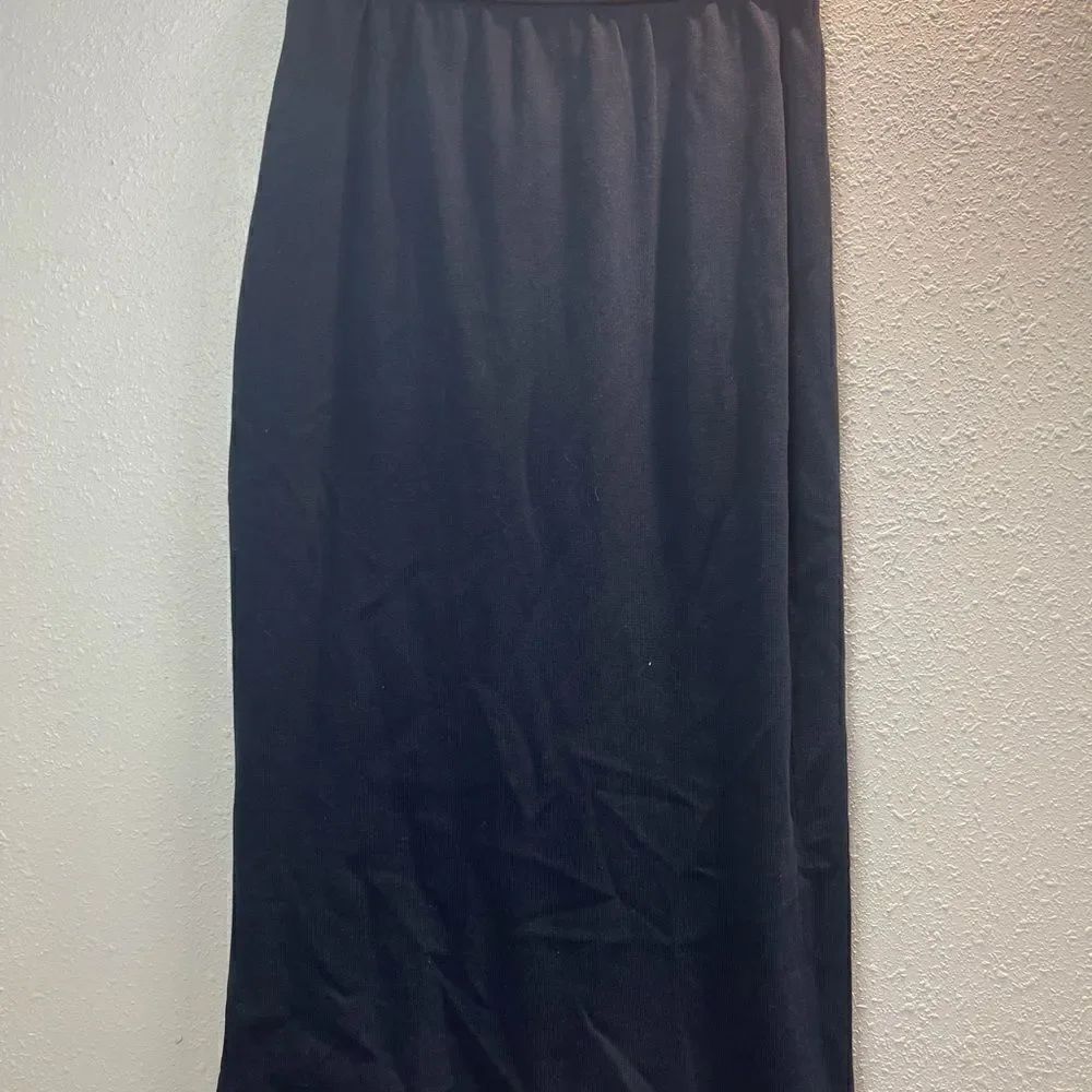 NWT Liz Claiborne Women’s Skirt Size Medium